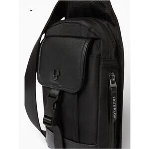 True Religion Black Sling Bag Crossbody Chest Pack Men's Adjustable Strap NWT
